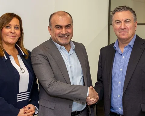 Nokia's Lorraine Twigg, Vice President of Global Strategic Partnerships and Kamal Ballout, Head of Enterprise and Partners for Network Infrastructure, with Westcon-Comstor CEO David Grant as they sign the MEA agreement